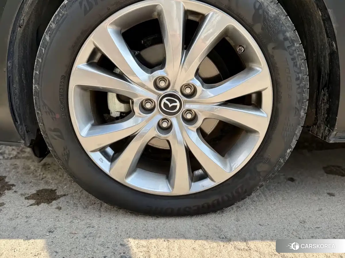 Mazda CX-30 id 4538743 из Китая 9