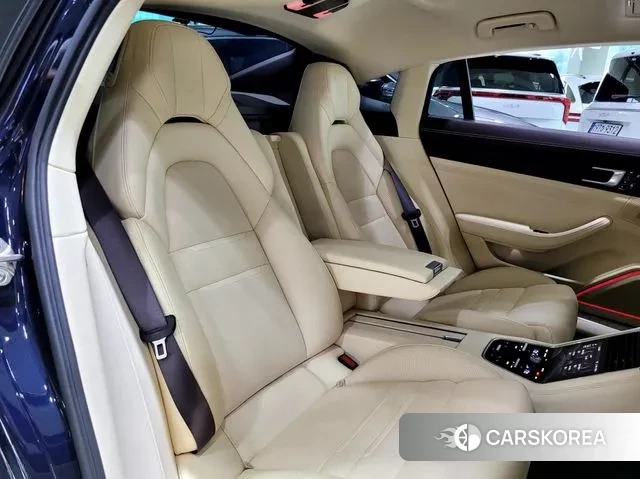 Porsche Panamera (971) id 3175653 из Кореи 9