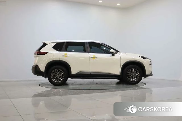 Nissan Qijun id 3939460 из Китая 9