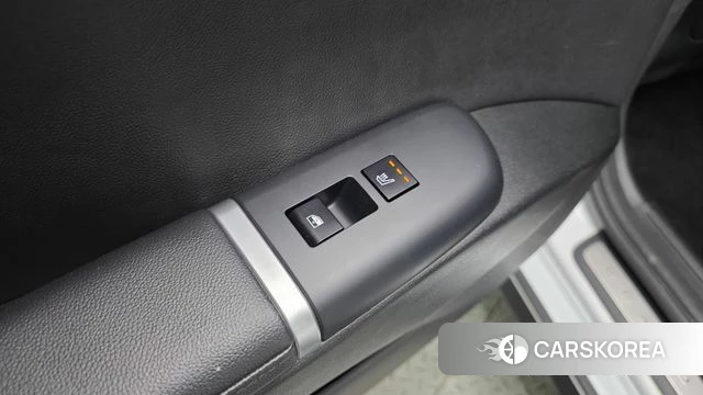 Hyundai Grandeur (GN7) id 4494513 из Кореи 9