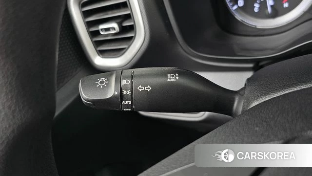 Hyundai Venue id 3819256 из Кореи 9