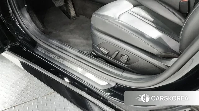 Hyundai Sonata (DN8) id 2969406 из Кореи 9