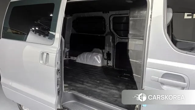 Hyundai The New Grand Starex id 3017716 из Кореи 9