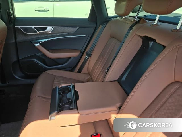 Audi A6 (C8) id 3828571 из Кореи 9