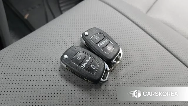 Hyundai The New Grand Starex id 3039106 из Кореи 9