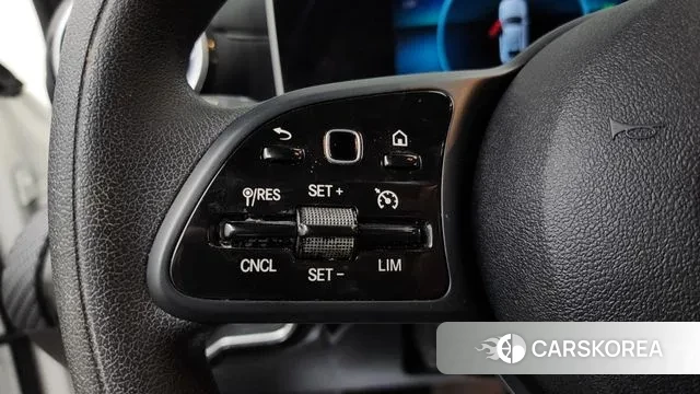 Mercedes-Benz A-Class W177 id 3493912 из Кореи 9