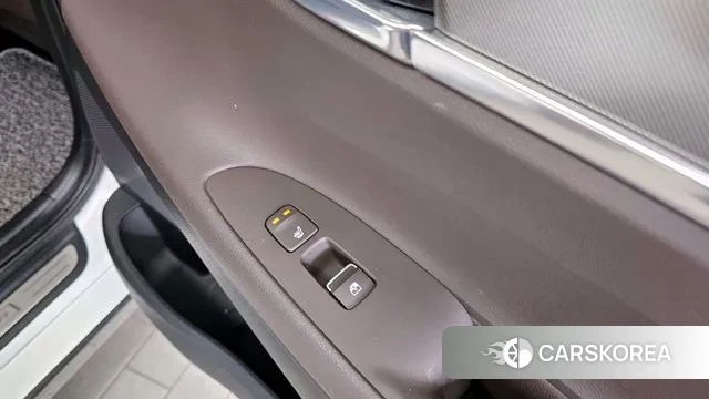 Hyundai The New Grandeur IG Hybrid id 3003498 из Кореи 9