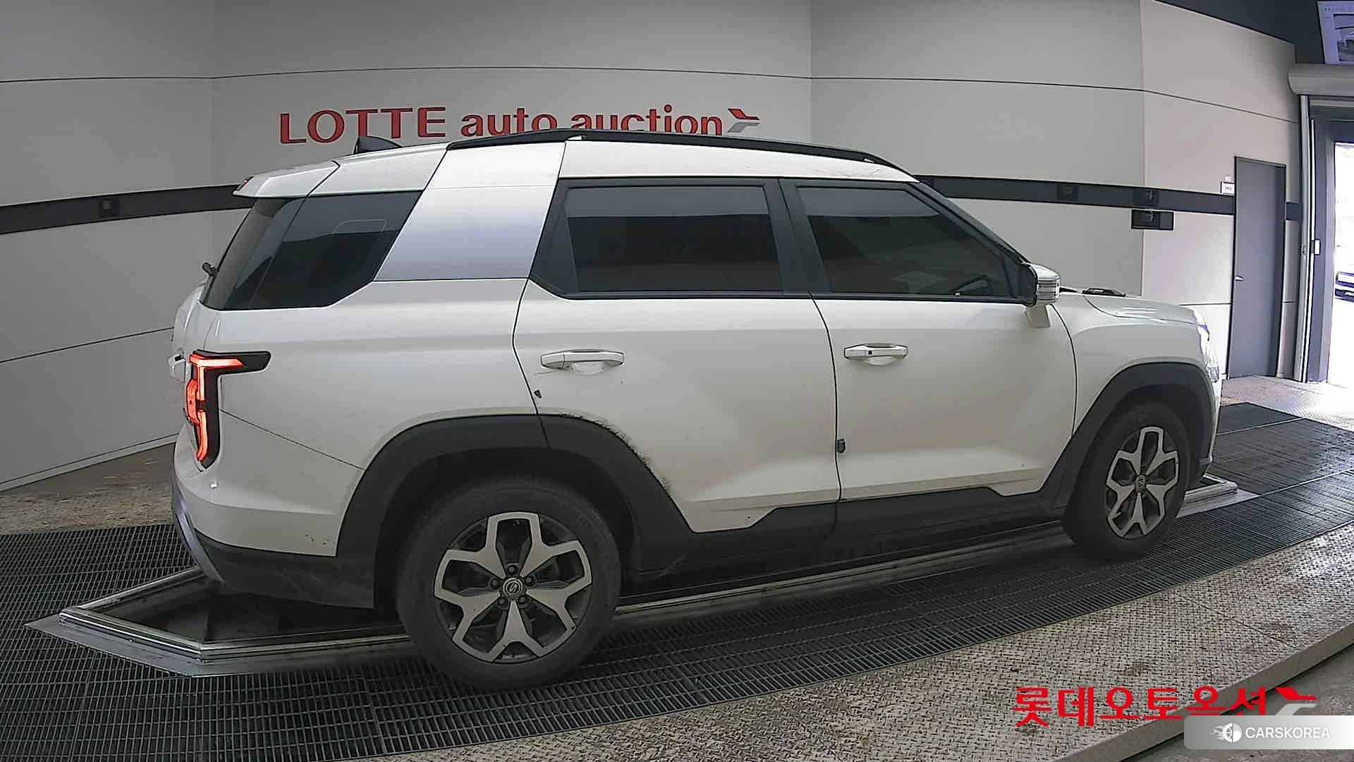 SsangYong Torres id 3888446 из Кореи 9