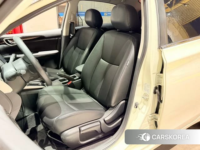 Nissan Xuan Yi id 4359247 из Китая 9