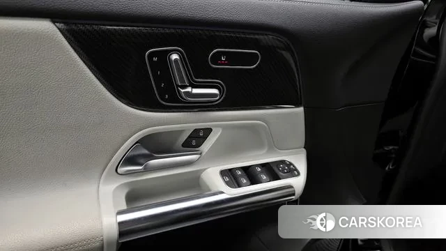 Mercedes-Benz GLA - Class H247 id 3660894 из Кореи 9