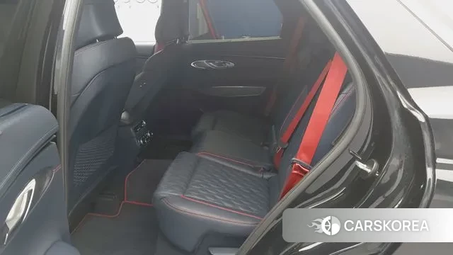 Genesis GV70 id 3592139 из Кореи 9