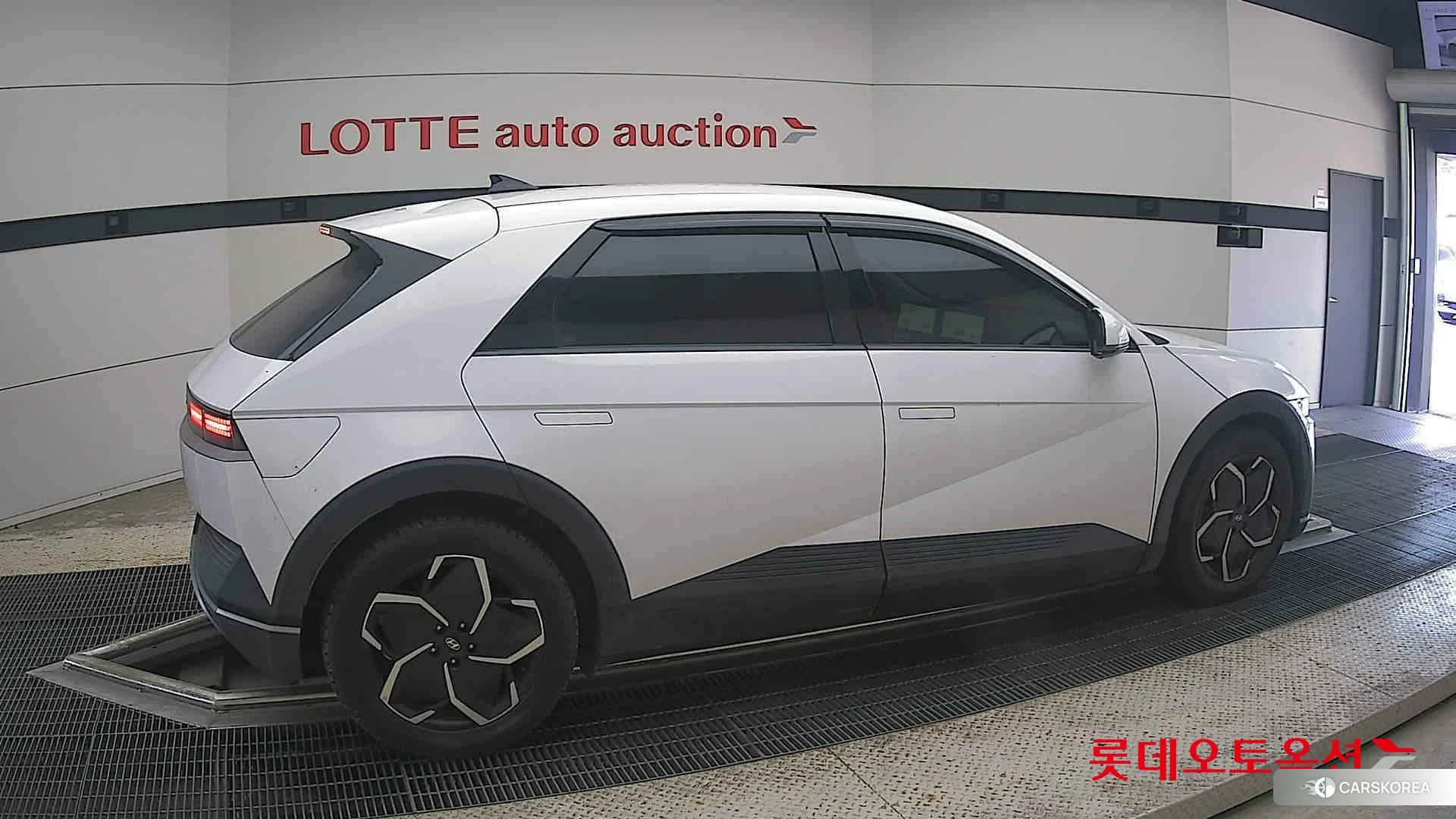 Hyundai IONIQ 5 id 4902510 из Кореи 9