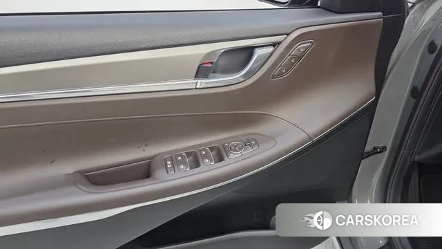 Hyundai The New Grandeur IG Hybrid id 3488517 из Кореи 9