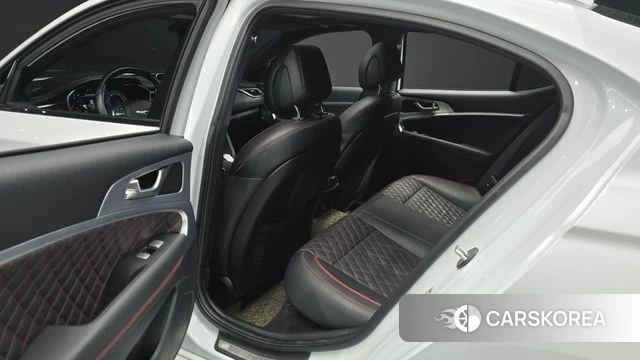 Genesis G70 id 3844616 из Кореи 9