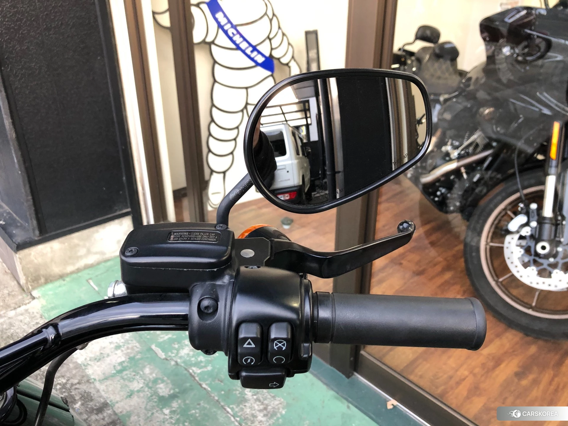 Harley-Davidson Softail Slim S FLSS1800 id 4236924 из Японии 9
