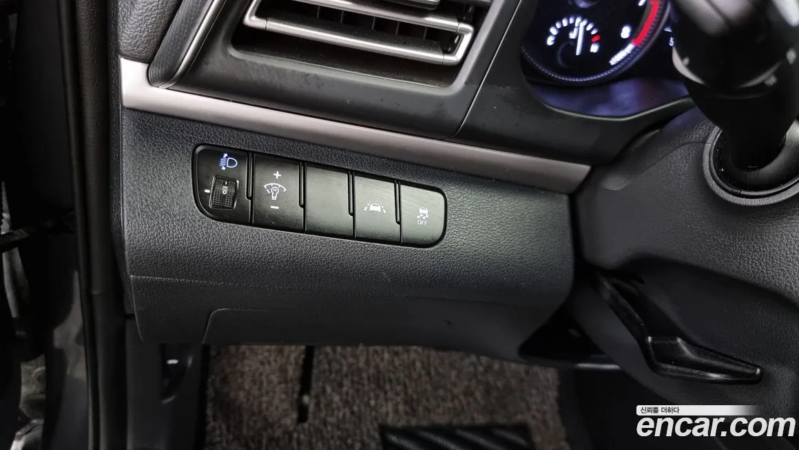 Hyundai The New Avante AD id 2189415 из Кореи 9