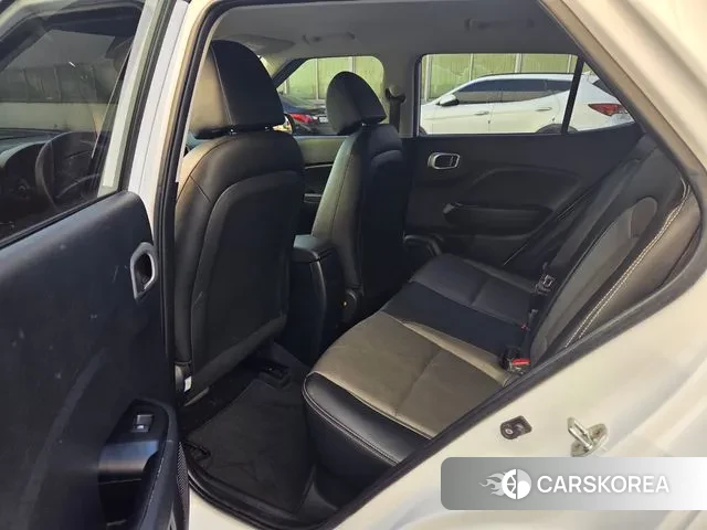 Hyundai Venue id 3727264 из Кореи 9