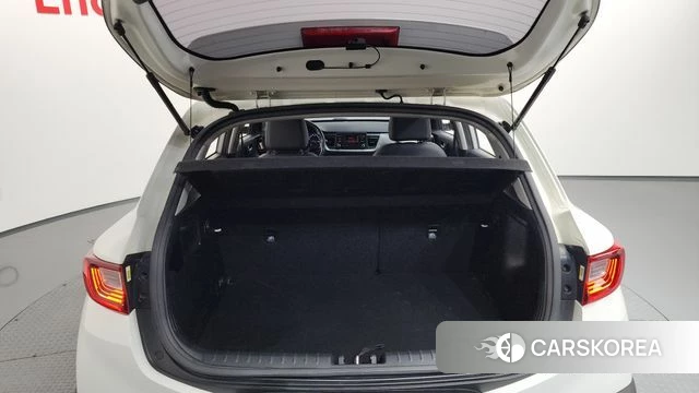 Kia Stonic id 4397508 из Кореи 9