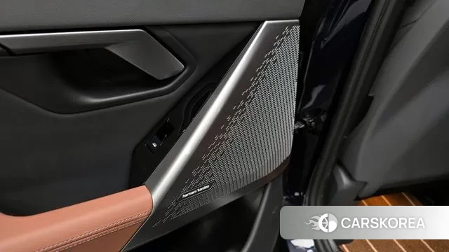 BMW 5 Series (G60) id 3769457 из Кореи 9