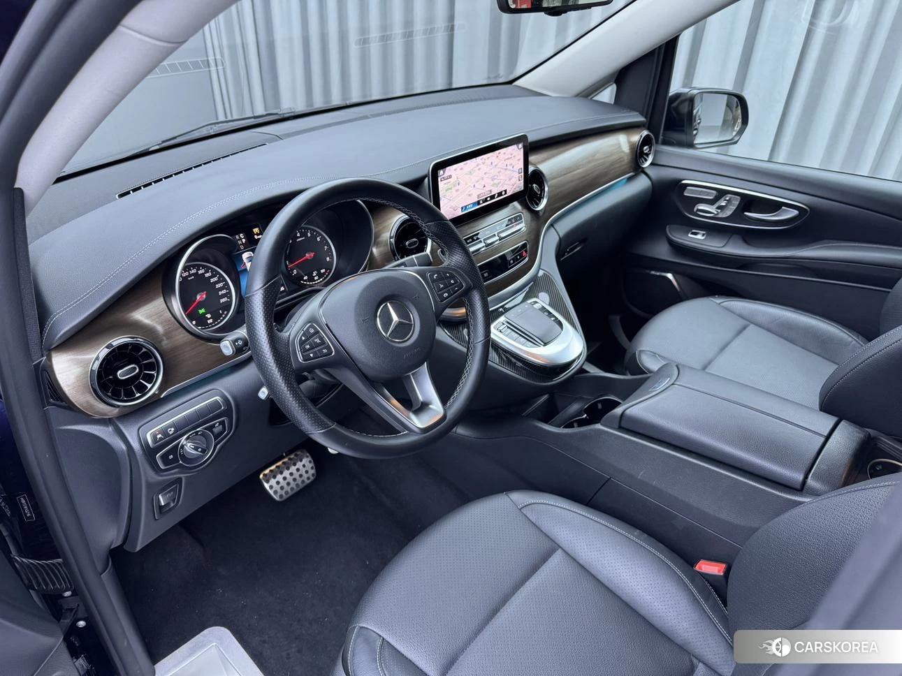 Mercedes-Benz V-class id 4426843 из Китая 9