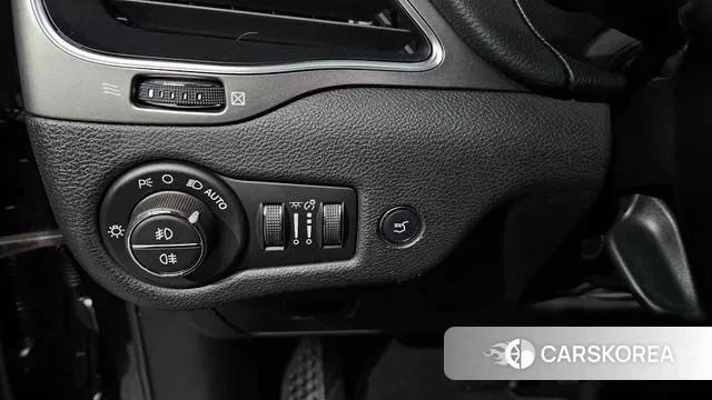 Jeep Cherokee (KL) id 3703576 из Кореи 9