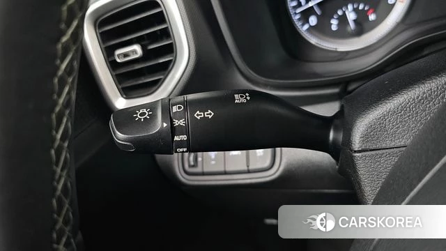 Hyundai Venue id 4496308 из Кореи 9