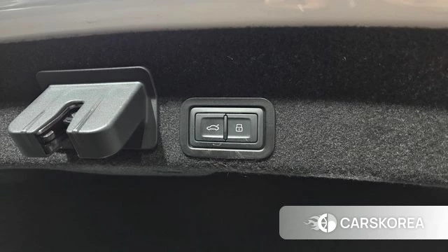 Audi A6 (C8) id 3800549 из Кореи 9