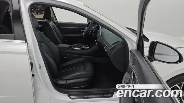 Hyundai Sonata (DN8) id 2702901 из Кореи 9