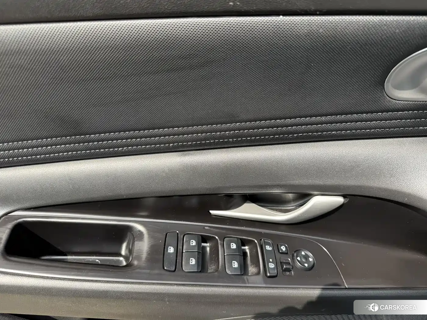 Hyundai Elantra id 4547471 из Китая 9