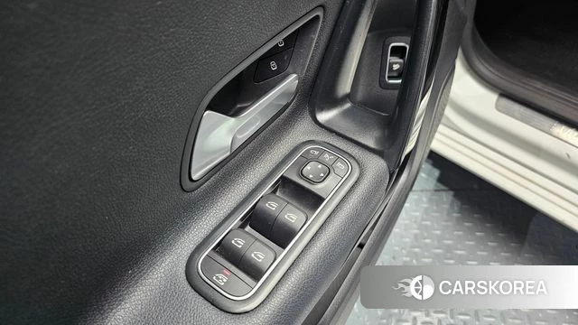 Mercedes-Benz A-Class W177 id 4712843 из Кореи 9