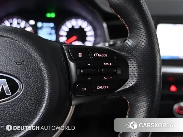 Kia Stonic id 3692230 из Кореи 9