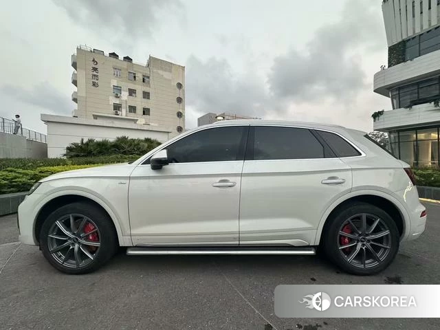 Audi Q5L id 4274457 из Китая 9