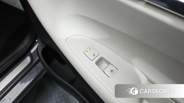 Hyundai The New Grandeur IG Hybrid id 4244489 из Кореи 9