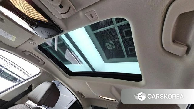 BMW 5 Series (G30) id 3852007 из Кореи 9