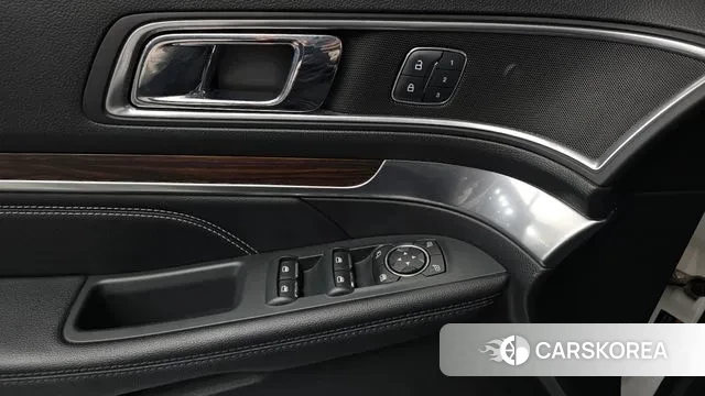 Ford Explorer id 3440075 из Кореи 9