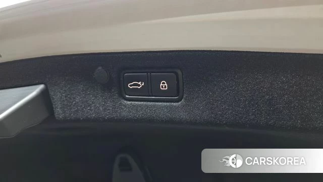 Hyundai The New Grandeur IG Hybrid id 4428780 из Кореи 9