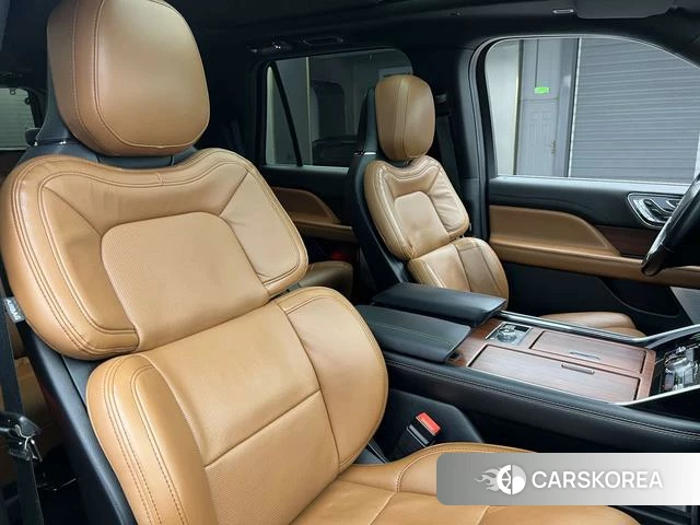 Lincoln Navigator id 4208119 из Китая 9