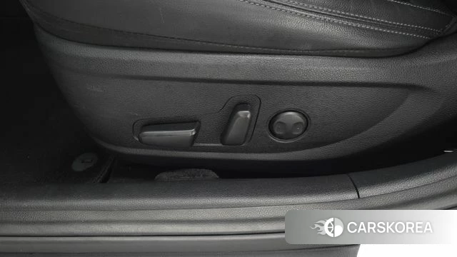 Hyundai The New Grandeur IG Hybrid id 4433730 из Кореи 9