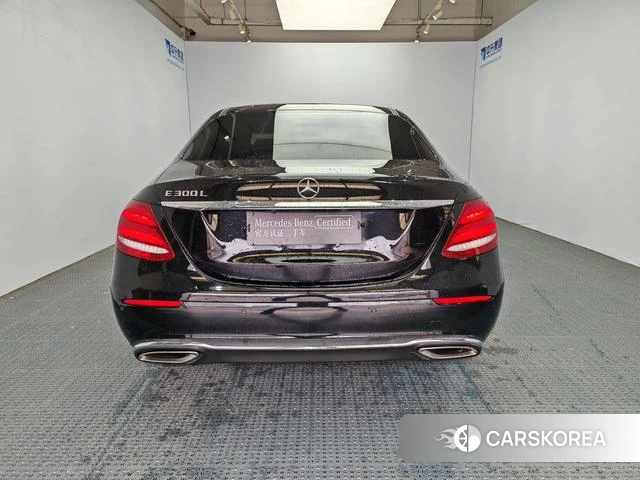 Mercedes-Benz E-class id 4209328 из Китая 9