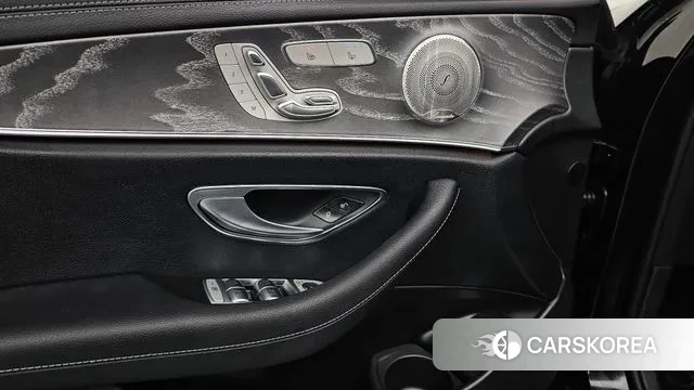 Mercedes-Benz E-Class W213 id 3670473 из Кореи 9