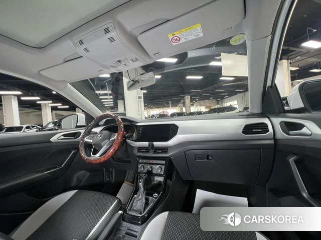 Volkswagen Exploring the shadow id 4218729 из Китая 9