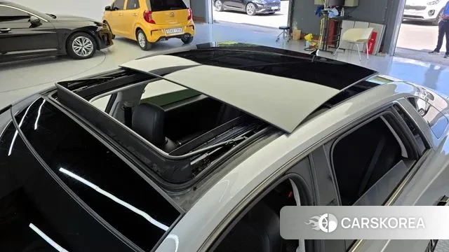 Hyundai Grandeur (GN7) id 3027101 из Кореи 9