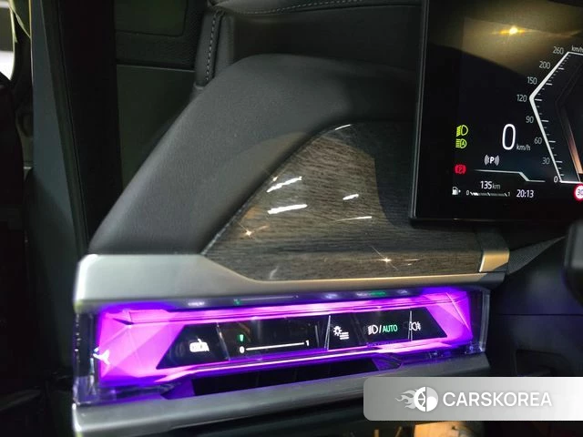 BMW 7 Series (G70) id 3922086 из Кореи 9