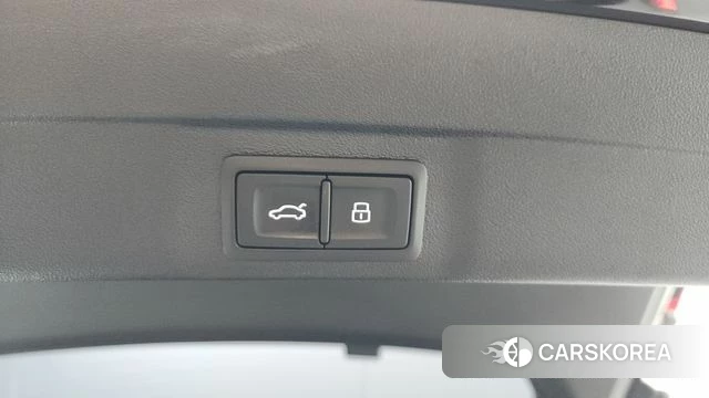 Audi A5 (B10) id 4421332 из Кореи 9