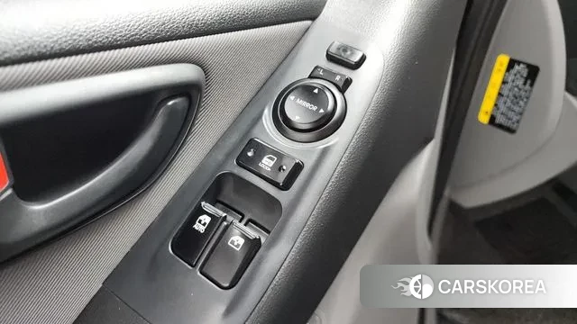 Hyundai The New Grand Starex id 3357099 из Кореи 9