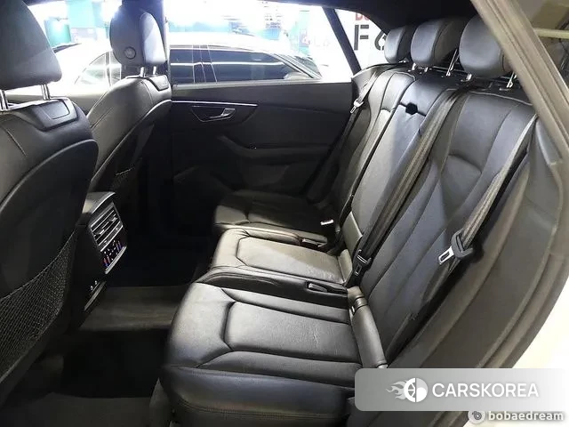 Audi Q8 (4M) id 2989685 из Кореи 9