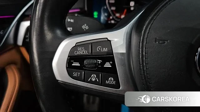 BMW 5 Series (G30) id 3349963 из Кореи 9