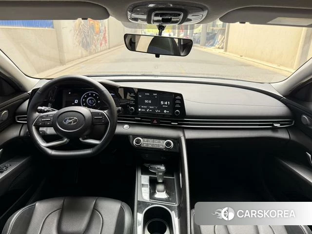 Hyundai Elantra id 4276219 из Китая 9