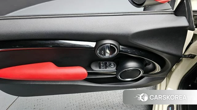 Mini Cooper S id 3885020 из Кореи 9