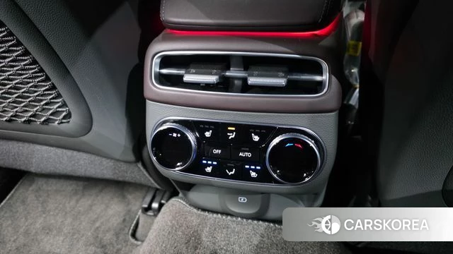 Genesis GV70 id 4186125 из Кореи 9